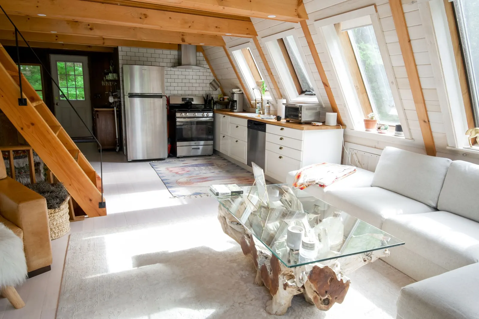 How to Read a Vacation Rental Listing Before You Book